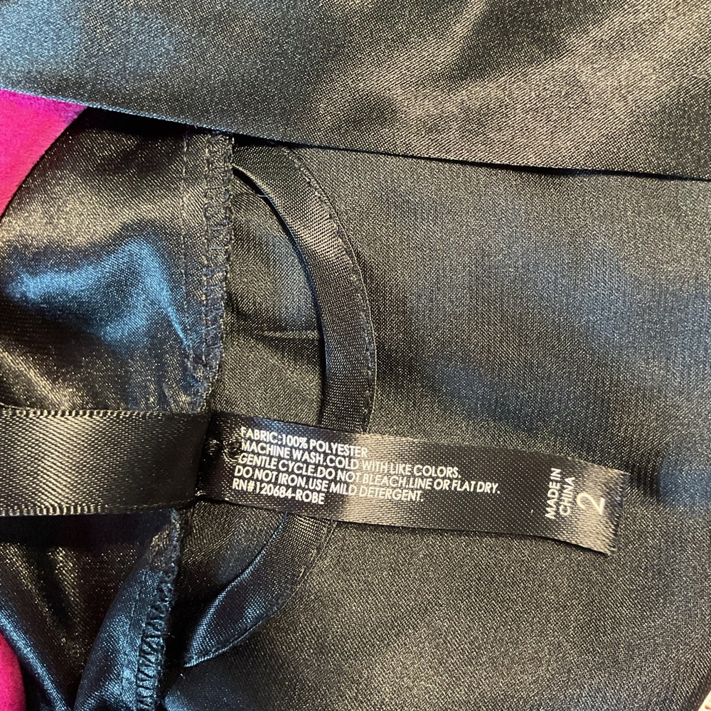 Torrid Black Size 2 Robe - Picture 4 of 4